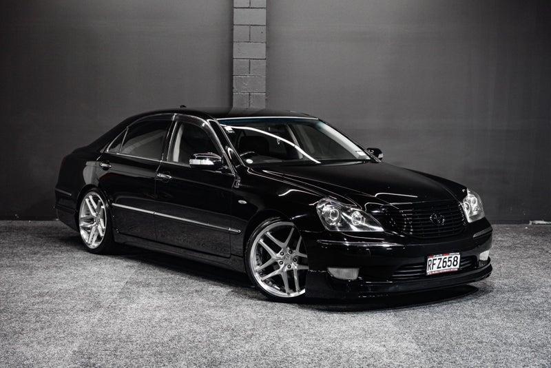 2004 Toyota Crown