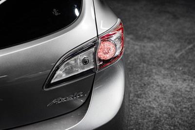 2010 Mazda Axela - Thumbnail