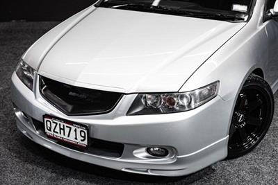 2004 Honda Accord - Thumbnail