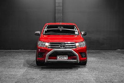 2019 Toyota Hilux - Thumbnail