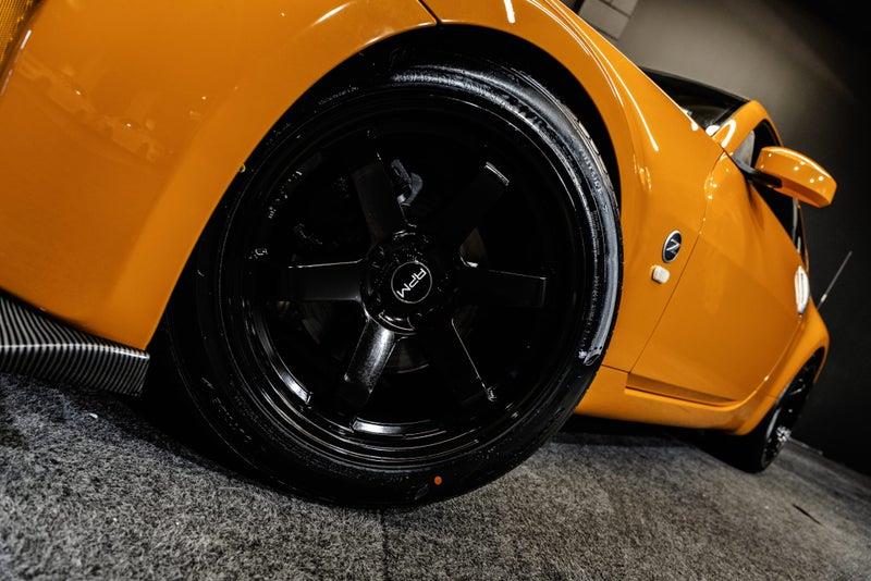 2007 Nissan Fairlady