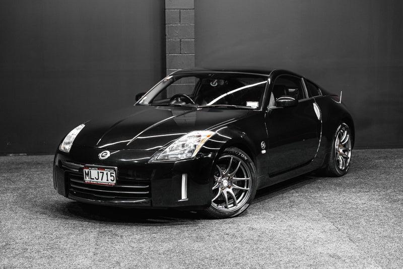 2005 Nissan Fairlady