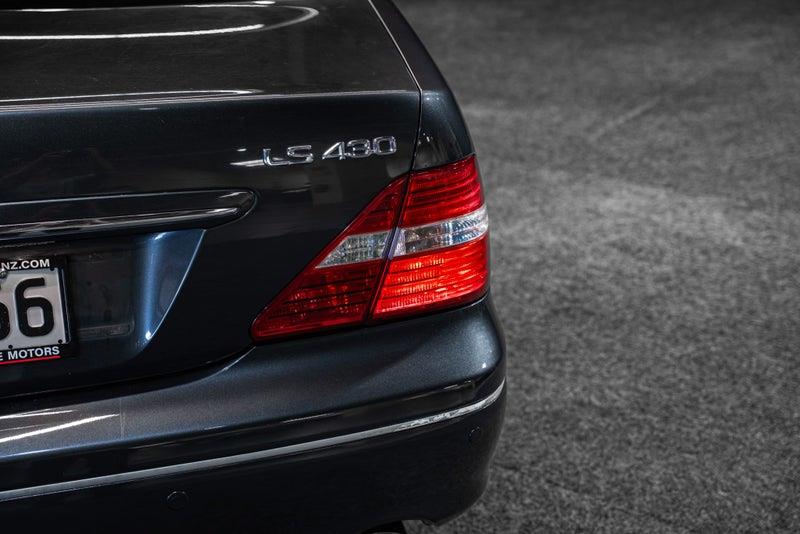 2004 Lexus LS 430