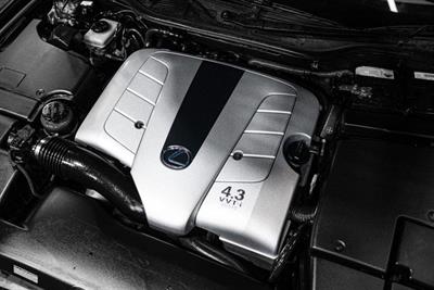 2004 Lexus LS 430 - Thumbnail
