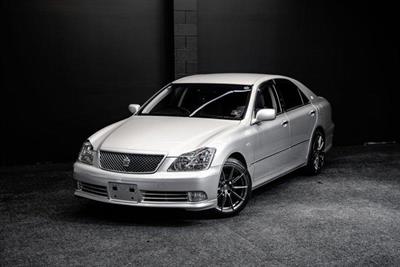 2004 Toyota Crown