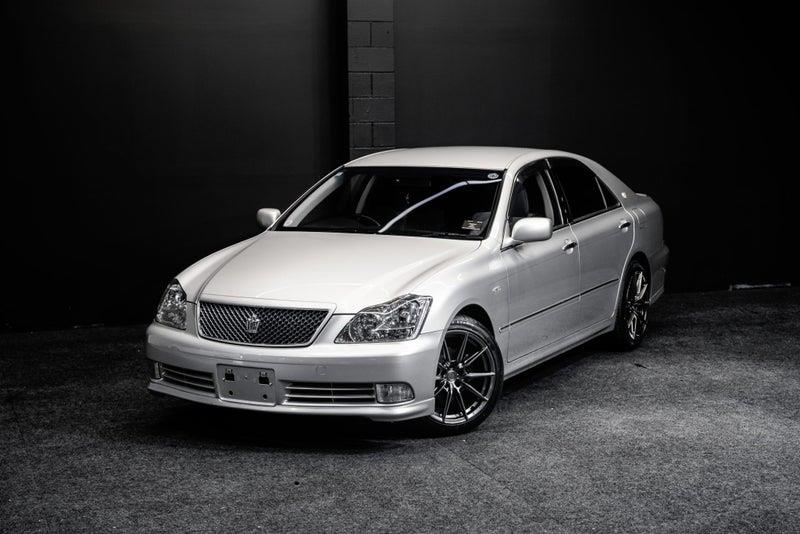 2004 Toyota Crown