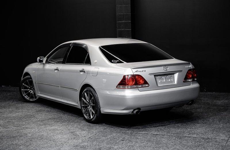 2004 Toyota Crown