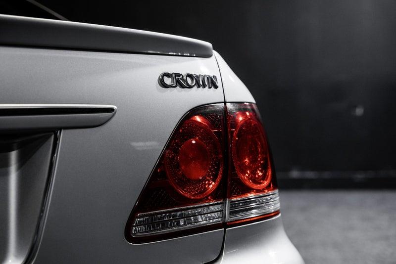 2004 Toyota Crown