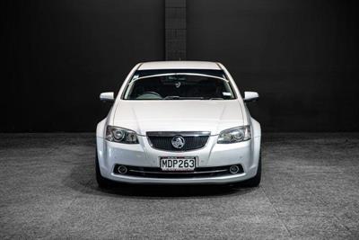 2012 Holden Calais - Thumbnail