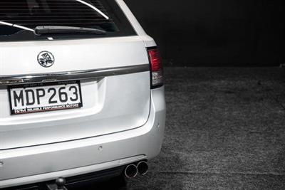 2012 Holden Calais - Thumbnail
