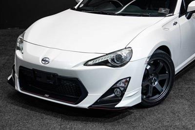 2012 Toyota 86 - Thumbnail