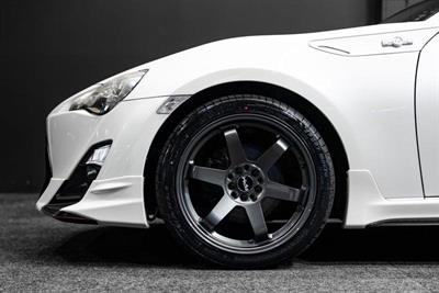 2012 Toyota 86 - Thumbnail