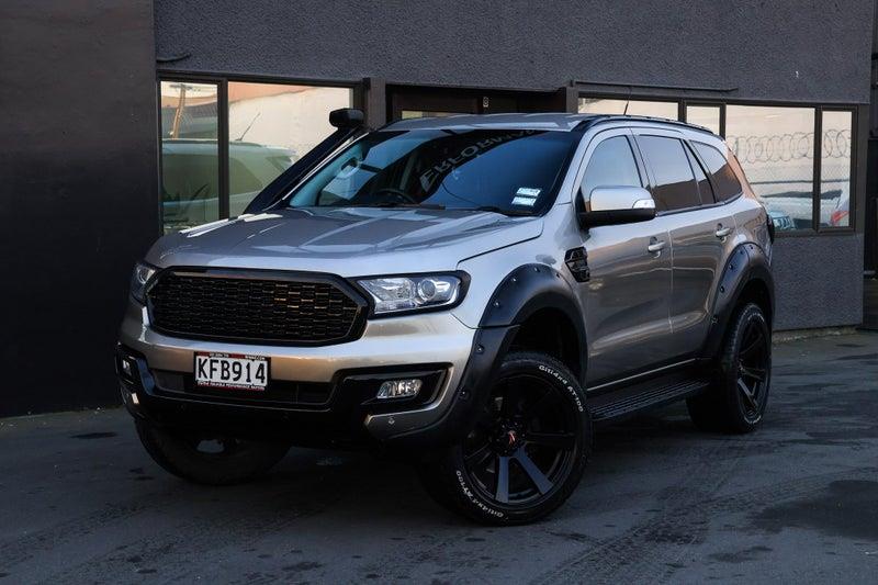 2016 Ford Everest