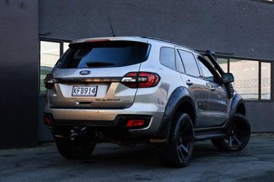2016 Ford Everest - Thumbnail