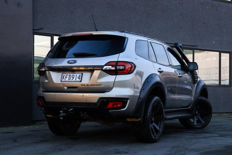 2016 Ford Everest