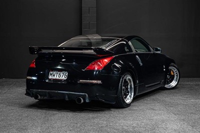 2005 Nissan Fairlady - Thumbnail