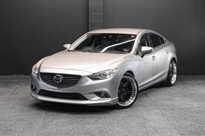 2013 Mazda Atenza