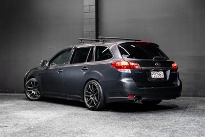 2010 Subaru Legacy - Thumbnail