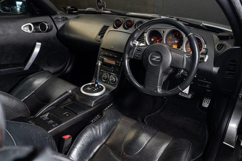 2005 Nissan Fairlady