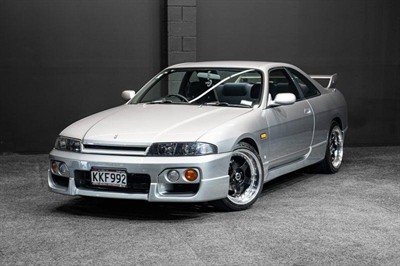 1996 Nissan Skyline - Thumbnail