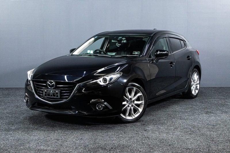 2014 Mazda Axela