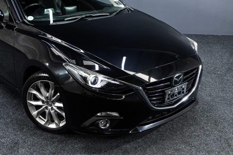 2014 Mazda Axela