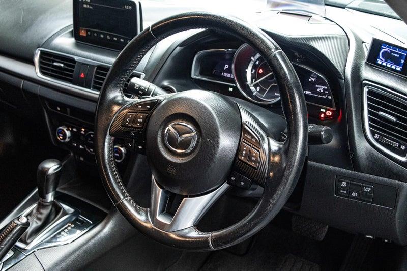 2014 Mazda Axela