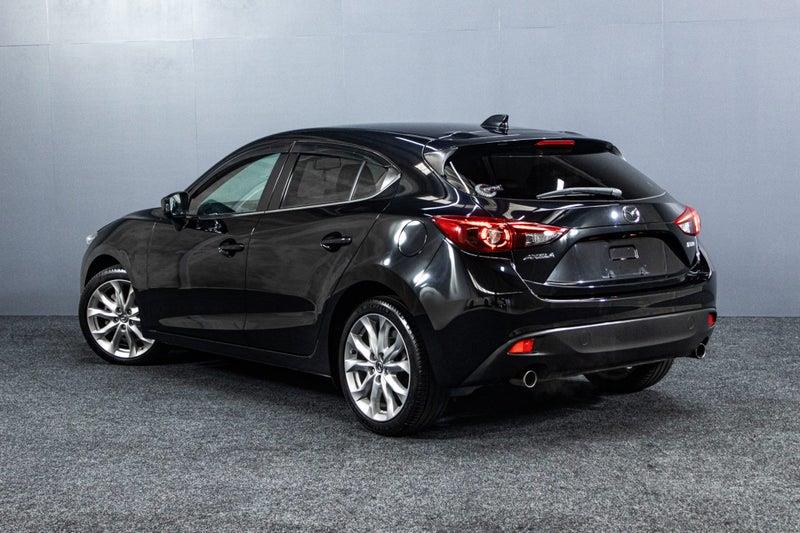 2014 Mazda Axela