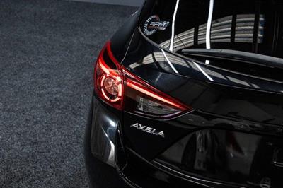2014 Mazda Axela - Thumbnail