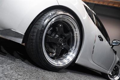 2012 Toyota 86GT - Thumbnail