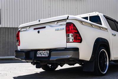 2017 Toyota Hilux - Thumbnail