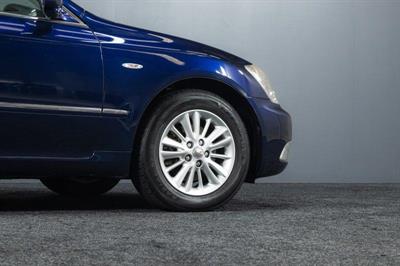 2006 Toyota Crown - Thumbnail