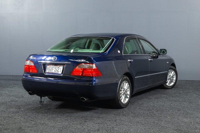 2006 Toyota Crown