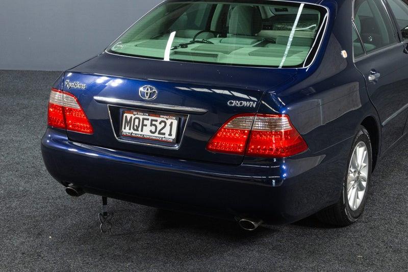 2006 Toyota Crown