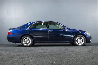2006 Toyota Crown - Thumbnail