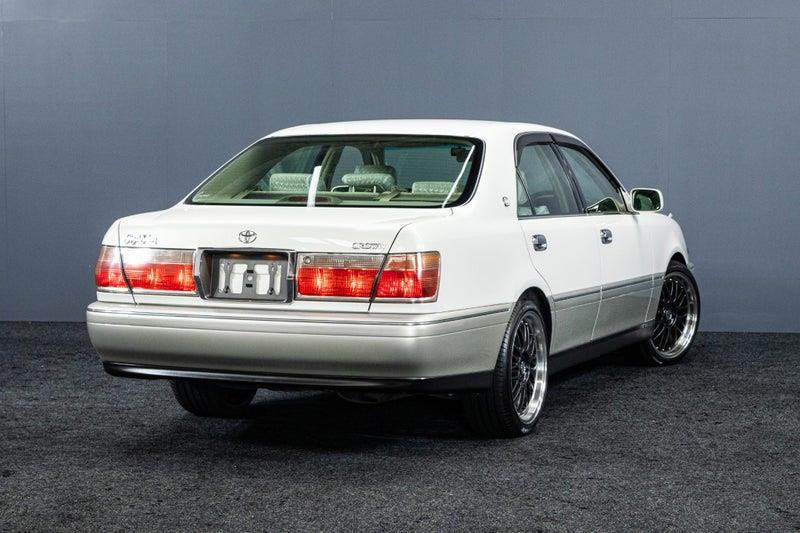 2001 Toyota Crown
