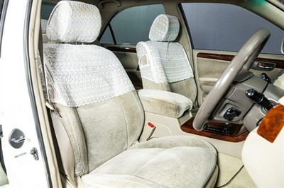 2001 Toyota Crown - Thumbnail