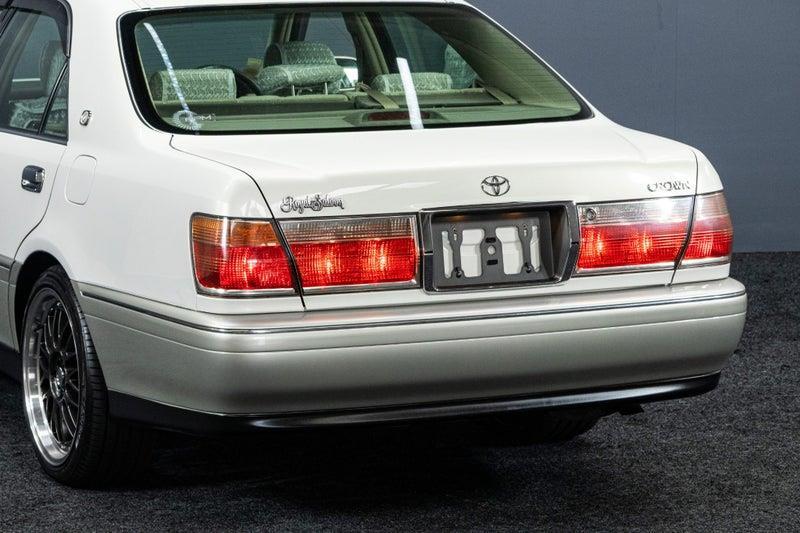 2001 Toyota Crown