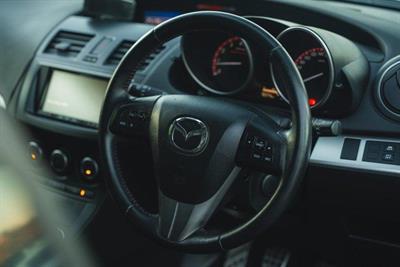 2013 Mazda Axela - Thumbnail