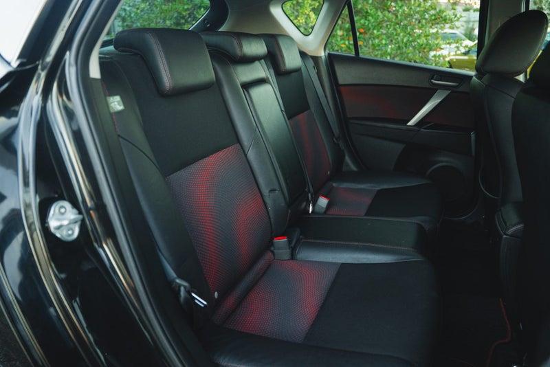 2013 Mazda Axela