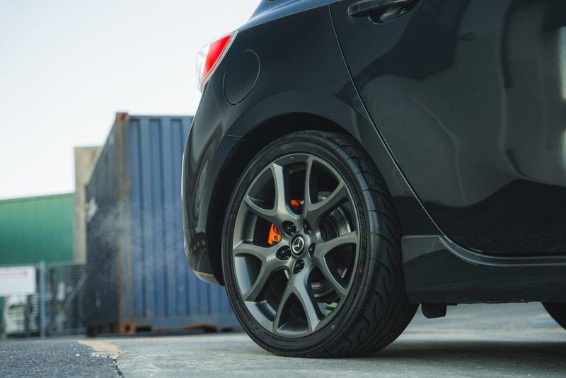 2013 Mazda Axela