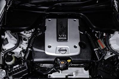 2009 Nissan Skyline - Thumbnail