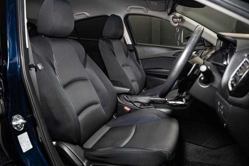2014 Mazda Axela