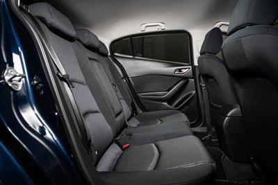 2014 Mazda Axela - Thumbnail