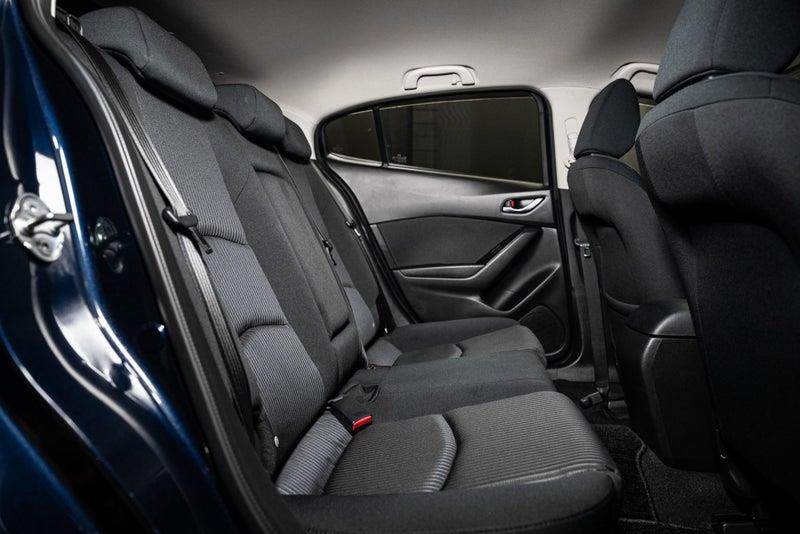 2014 Mazda Axela