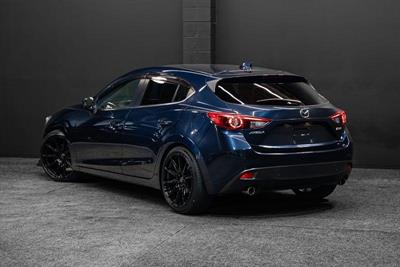 2014 Mazda Axela - Thumbnail