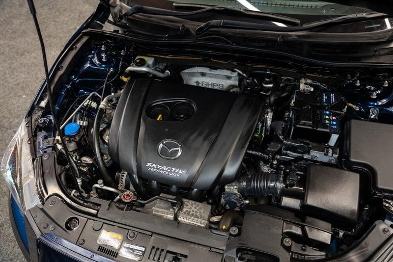 2014 Mazda Axela