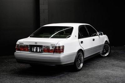 1999 Toyota Crown - Thumbnail