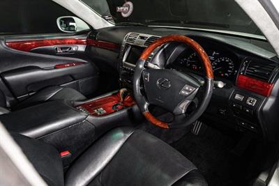 2007 Lexus LS 460 - Thumbnail