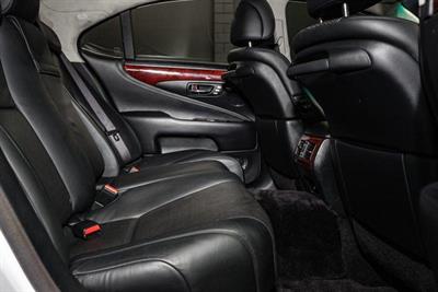 2007 Lexus LS 460 - Thumbnail